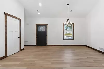 1422 Creekwood Drive, New Richmond, WI 54017 - Photo 41