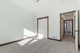 1422 Creekwood Dr, New Richmond, WI 54017 - Photo 21