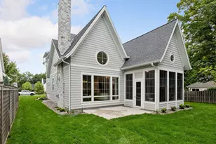 638 Gardner St, Wayzata, MN 55391 - Photo 77