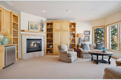 550 Waycliffe Drive N, Wayzata, MN 55391 - Photo 41