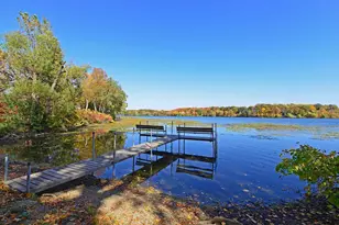 550 Waycliffe Dr N, Wayzata, MN 55391 - Photo 57