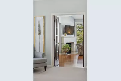 550 Waycliffe Drive N, Wayzata, MN 55391 - Photo 13