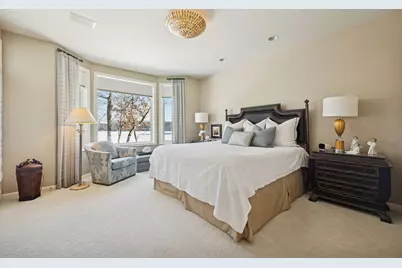 550 Waycliffe Drive N, Wayzata, MN 55391 - Photo 27