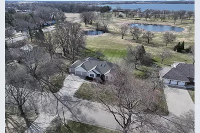 417 Golf Terrace, Litchfield, MN 55355 - Photo 39