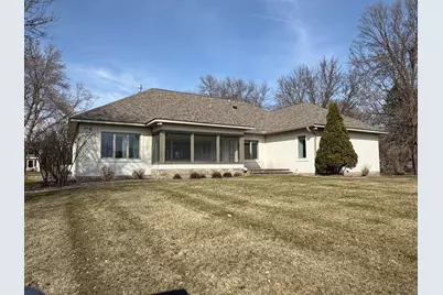 417 Golf Terrace, Litchfield, MN 55355 - Photo 37