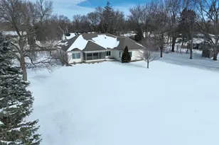 417 Golf Terrace, Litchfield, MN 55355 - Photo 29