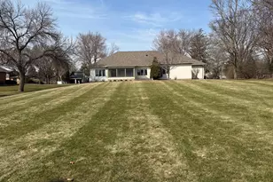 417 Golf Terrace, Litchfield, MN 55355 - Photo 35