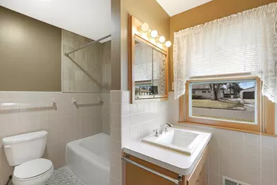 7042 Ewing Avenue N, Brooklyn Center, MN 55429 - Photo 17