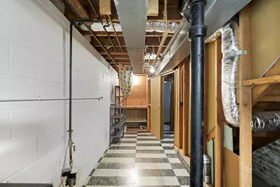 7042 Ewing Avenue N, Brooklyn Center, MN 55429 - Photo 27