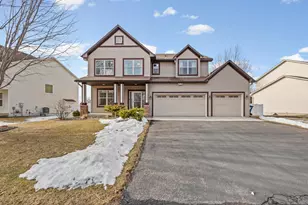 1820 Foothill Trail, Shakopee, MN 55379 - Photo 3