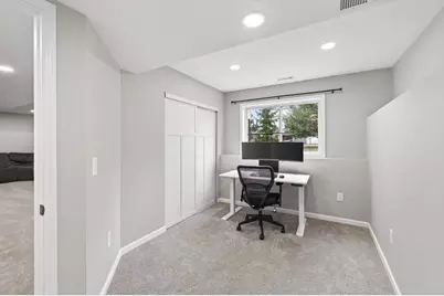 933 Basenji Curve, Shakopee, MN 55379 - Photo 29