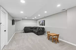 933 Basenji Curve, Shakopee, MN 55379 - Photo 25