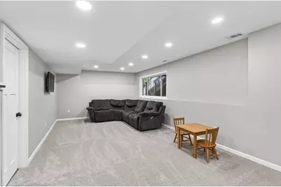 933 Basenji Curve, Shakopee, MN 55379 - Photo 25