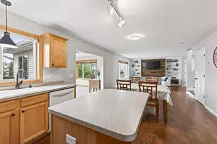 933 Basenji Curve, Shakopee, MN 55379 - Photo 9