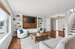 933 Basenji Curve, Shakopee, MN 55379 - Photo 5