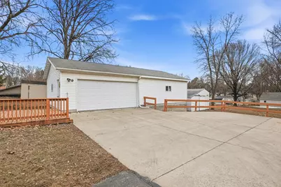 1106 Black Oak Avenue, Montevideo, MN 56265 - Photo 15