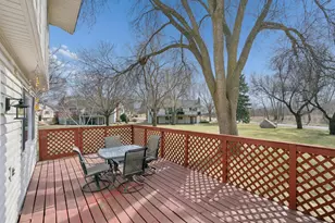8525 W 97th St Cir, Bloomington, MN 55438 - Photo 27