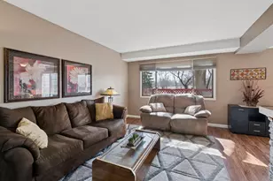 8525 W 97th St Cir, Bloomington, MN 55438 - Photo 7