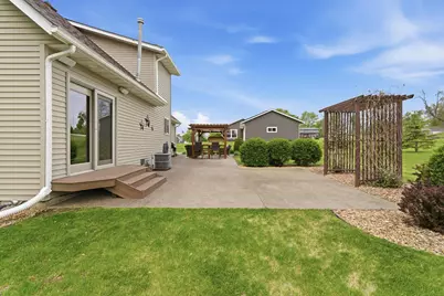 4488 Roberds Lake Trail, Faribault, MN 55021 - Photo 9