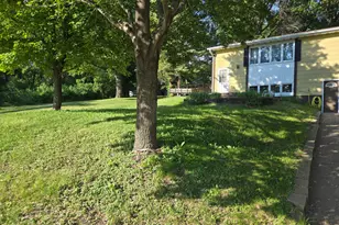 1512 Point Douglas Rd S, Saint Paul, MN 55119 - Photo 1