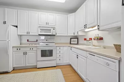 6640 Lyndale Avenue S #408, Richfield, MN 55423 - Photo 11