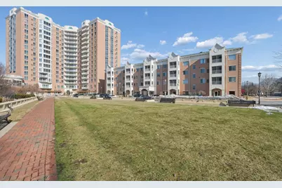 6640 Lyndale Avenue S #408, Richfield, MN 55423 - Photo 1