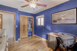 565 Hugo St NE, Fridley, MN 55432 - Photo 9