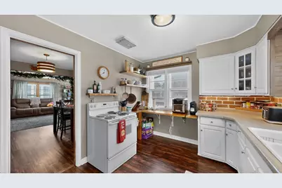 305 N Mantorville Avenue, Kasson, MN 55944 - Photo 23