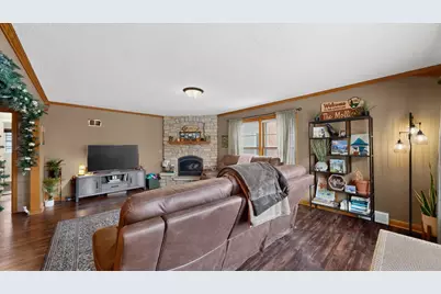 305 N Mantorville Avenue, Kasson, MN 55944 - Photo 5