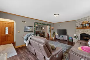 305 N Mantorville Ave, Kasson, MN 55944 - Photo 9
