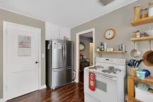305 N Mantorville Ave, Kasson, MN 55944 - Photo 15