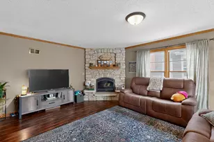 305 N Mantorville Ave, Kasson, MN 55944 - Photo 7