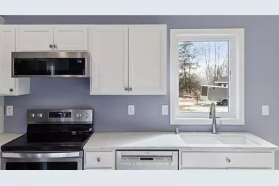 153 Elm Drive W, Carver, MN 55315 - Photo 11