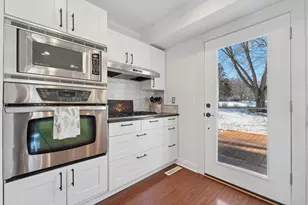 4254 Duke Dr, Minnetonka, MN 55345 - Photo 15