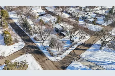 4254 Duke Drive, Minnetonka, MN 55345 - Photo 39