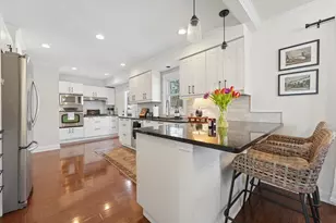 4254 Duke Dr, Minnetonka, MN 55345 - Photo 9