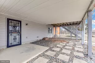 4865 Cottonwood Ln N, Plymouth, MN 55442 - Photo 47