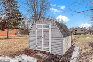 4865 Cottonwood Ln N, Plymouth, MN 55442 - Photo 51