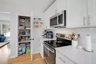 616 Kingsview Ln N, Plymouth, MN 55447 - Photo 17