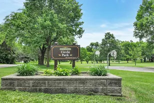 616 Kingsview Ln N, Plymouth, MN 55447 - Photo 39