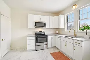 147 Morton St W, West Saint Paul, MN 55107 - Photo 13