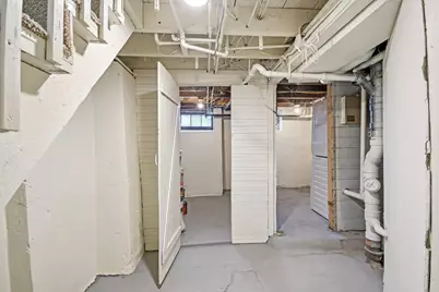 147 Morton Street W, West Saint Paul, MN 55107 - Photo 33