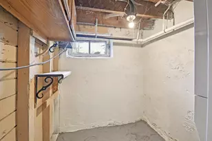 147 Morton St W, West Saint Paul, MN 55107 - Photo 35