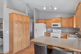 310 Art St NW, New Prague, MN 56071 - Photo 9