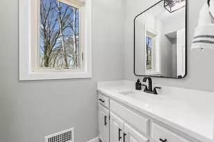 515 Marnie St S, Maplewood, MN 55119 - Photo 23