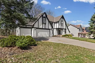 515 Marnie St S, Maplewood, MN 55119 - Photo 3