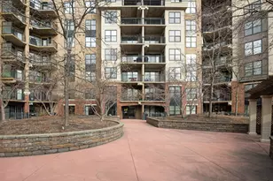 317 Groveland Ave, Minneapolis, MN 55403 - Photo 37