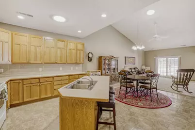 11733 Spruce Drive, Monticello, MN 55362 - Photo 9