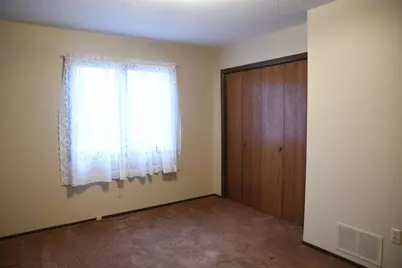 1121 4th Street W, Hastings, MN 55033 - Photo 11