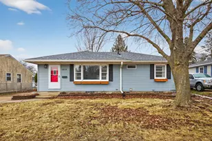 1513 10th Ave NE, Rochester, MN 55906 - Photo 1